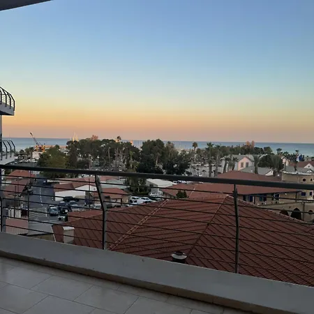 Beautiful Seaview - 3 Min Walk To Апартаменты Ларнака