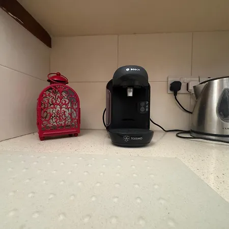 Beautiful Seaview - 3 Min Walk To