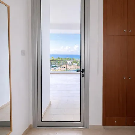 Seaview In - 2 Bdr - 2 Min Walk To דירה *